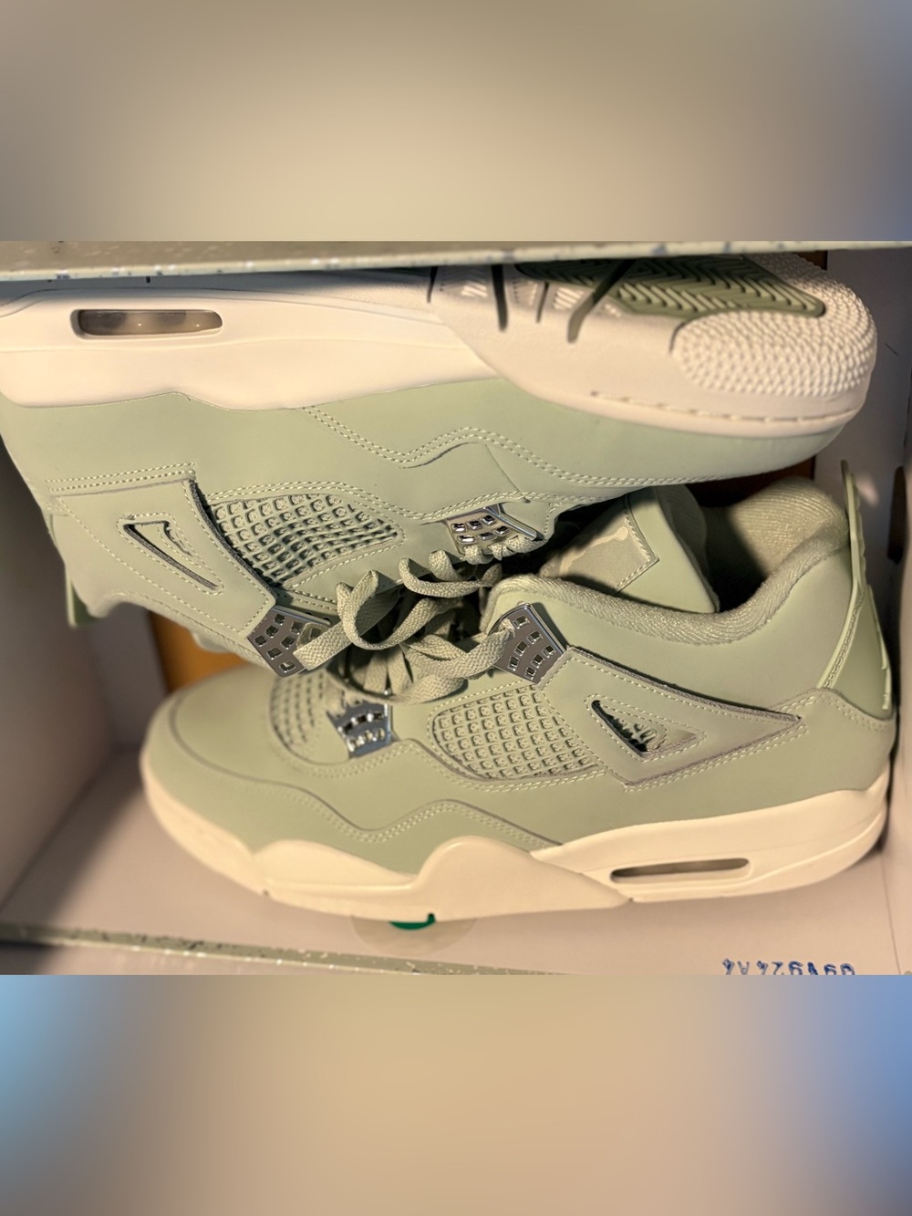 Air Jordan 4 Retro "Seafoam Sail